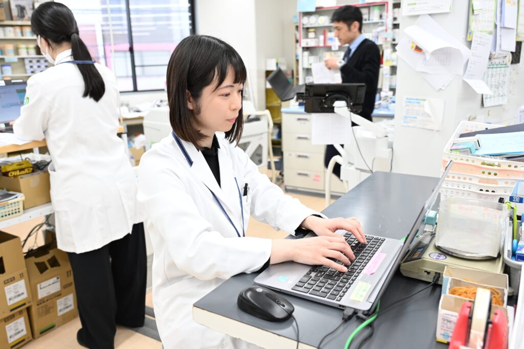 株式会社ゆうホールディングス